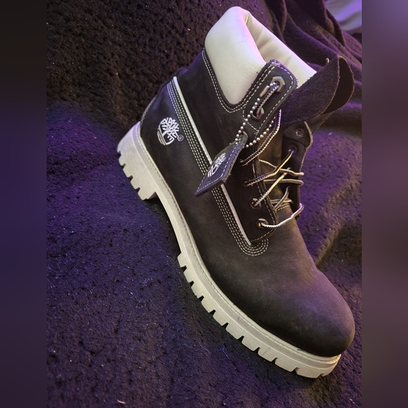 Vintage Mens Timberland 6" Boots - Picture 7 of 14